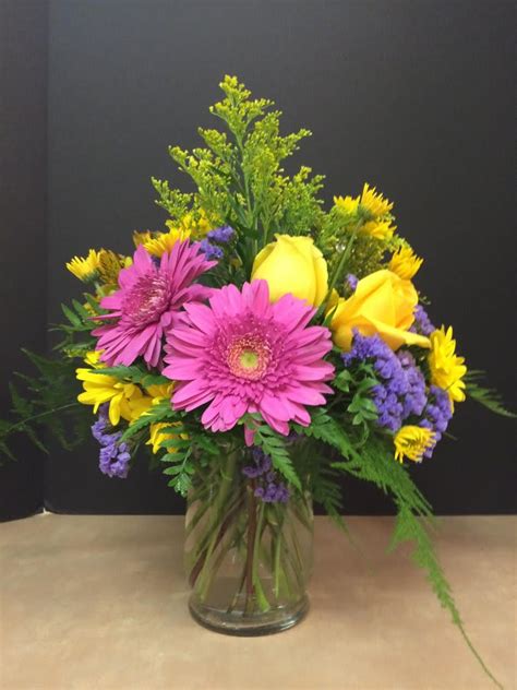 Flower Delivery in The Villages FL by Plantation Flower Designs & Gifts.